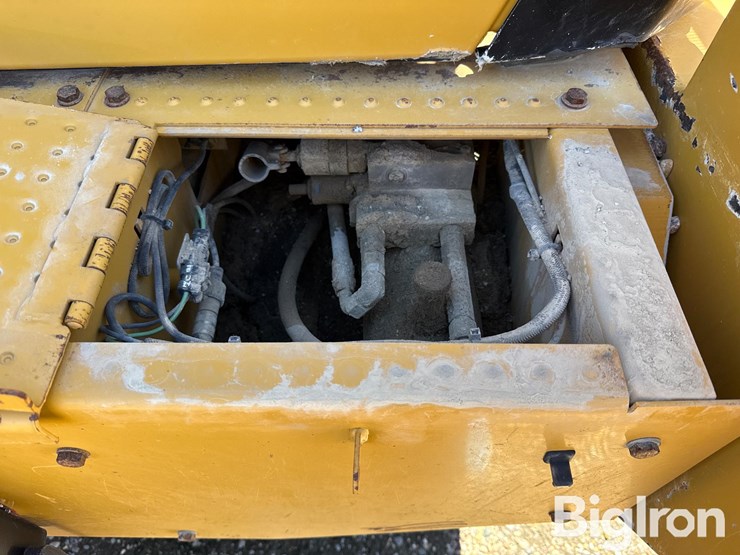 2012-caterpillar-980k-image-20