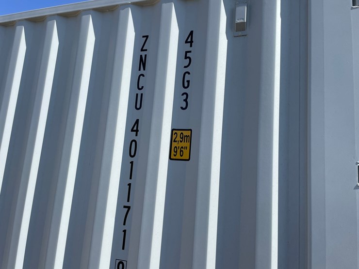 #2350-•-40'-high-shipping-container-image-6