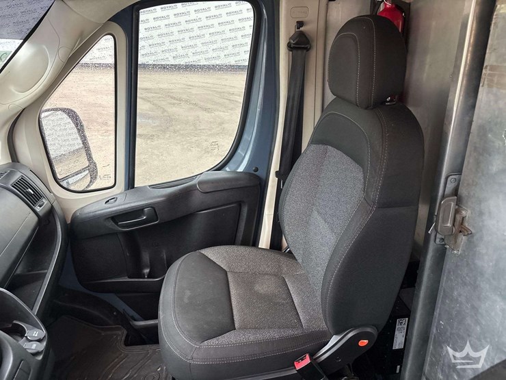 2019-ram-promaster-3500-image-28