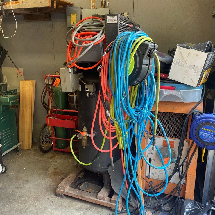 #6201 • Belt Driven Air Compressor