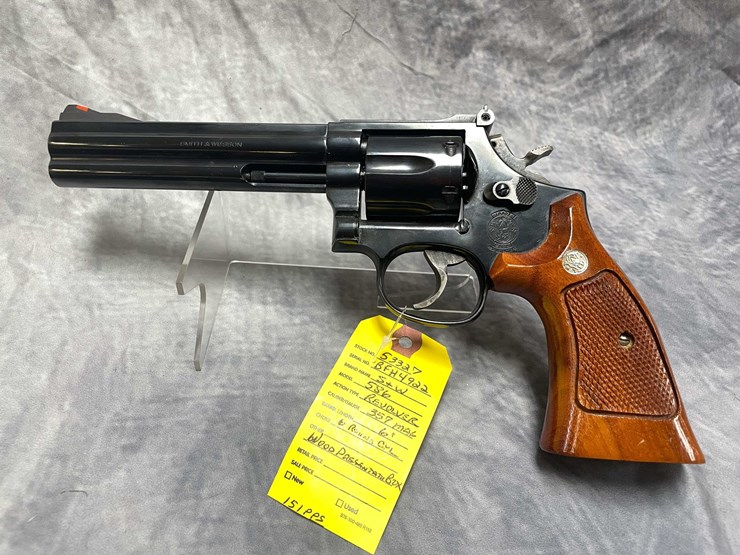 #10828-•-smith-&-wesson-model-586,-357-mag-revolver,-sn:-bfh4922-image-3