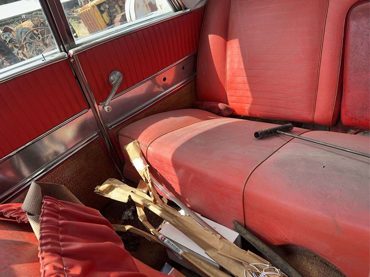 1962-studebaker-grand-turismo-image-49