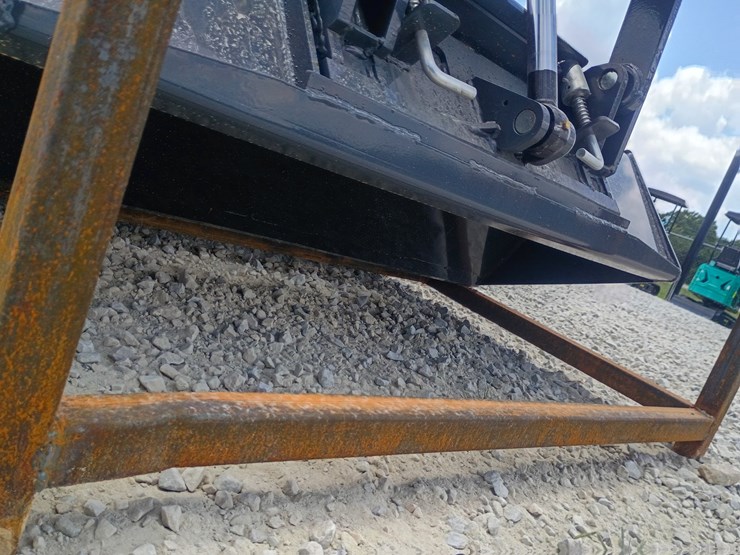 #l63-013-•-2026-zjg-380-mini-skid-steer-image-16