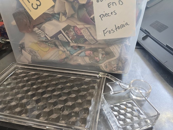 #423-•-tote-of-fostoria-glass-image-1