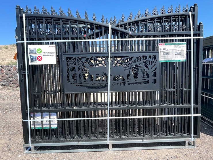 #2880-•-2026-unused-metal-farm-driveway-gate-image-1