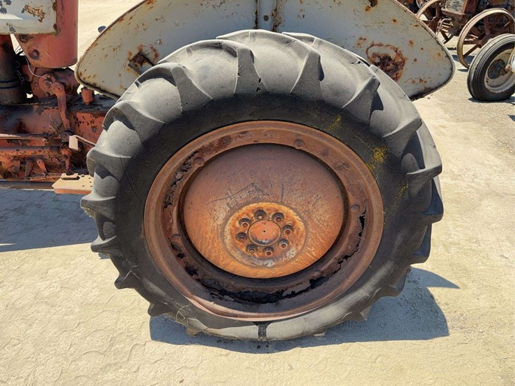 ford-800-image-40