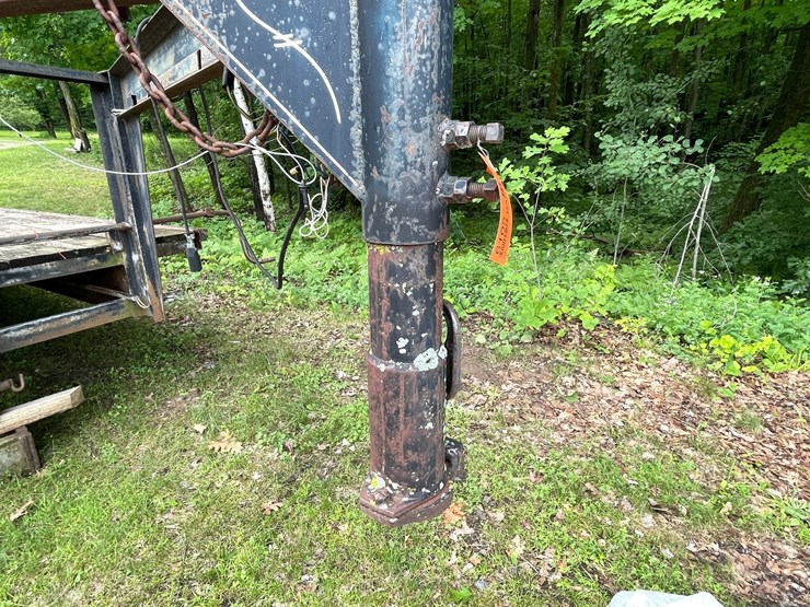 #6105-•-fifth-wheel-flatbed-trailer-(no-title)(sells-bill-of-sale)-image-16