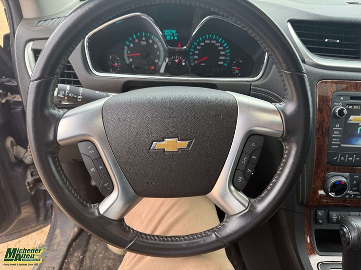 2014-chevrolet-traverse-image-14