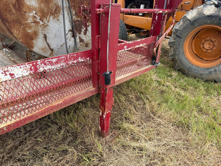 #52639-•-t/a-14'-gooseneck-utility-trailer-w/-~1,000gal-fuel-tank-inv#52639-image-30