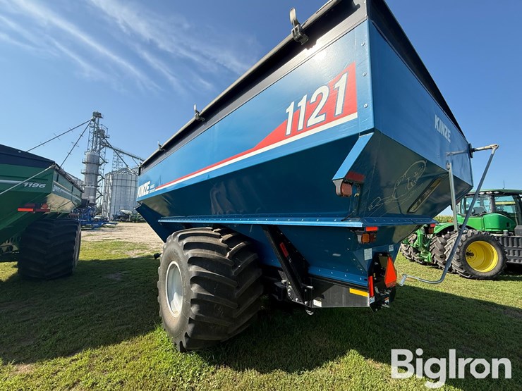 2022-kinze-1121-image-7