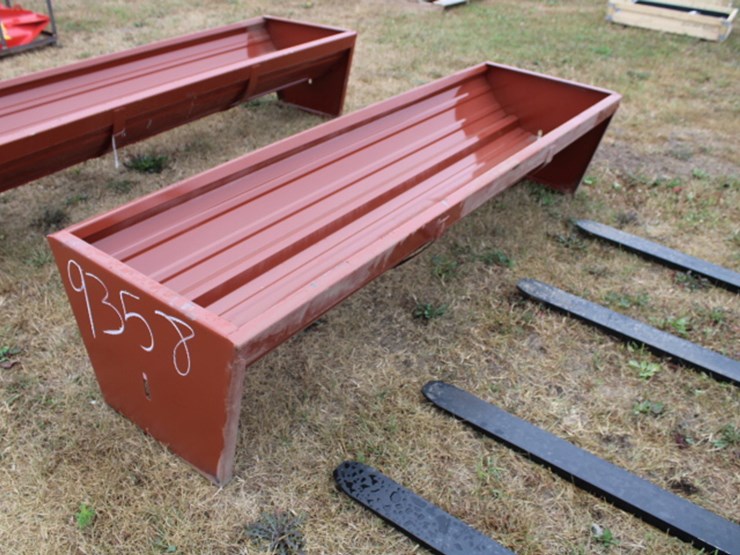 #9358-•-cattle-feeder-image-2