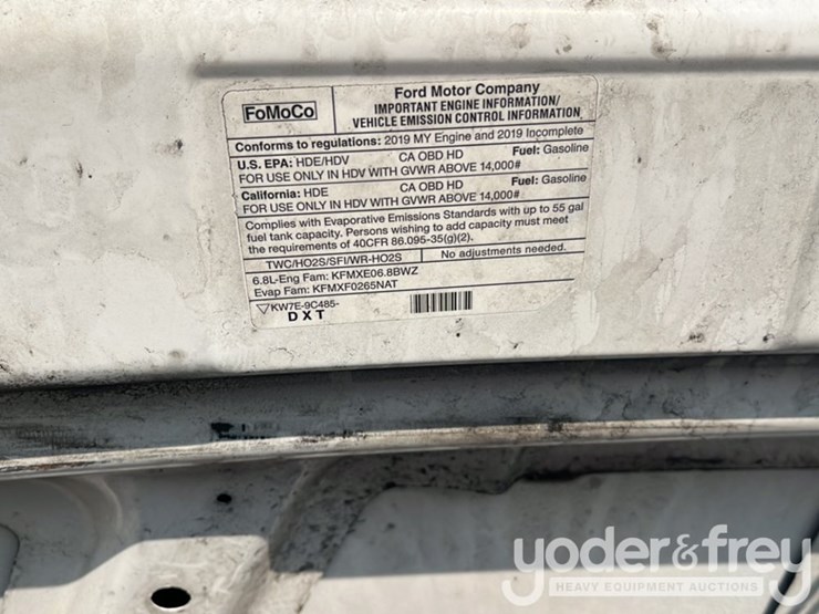 2019-ford-f450-image-39