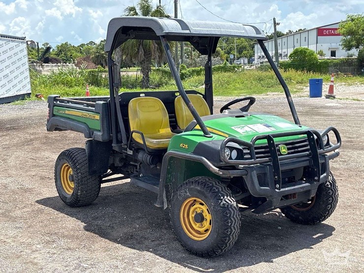 2013-john-deere-gator-image-2