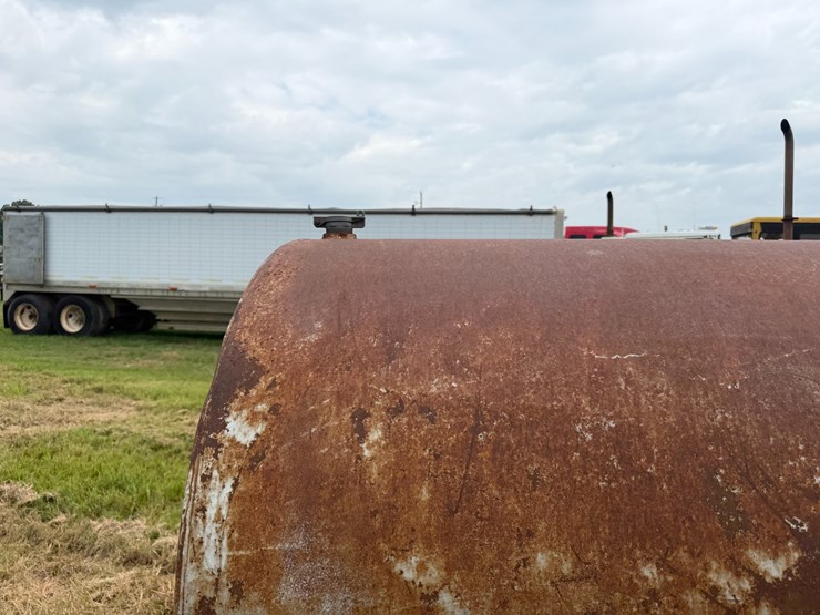 #52639-•-t/a-14'-gooseneck-utility-trailer-w/-~1,000gal-fuel-tank-inv#52639-image-39