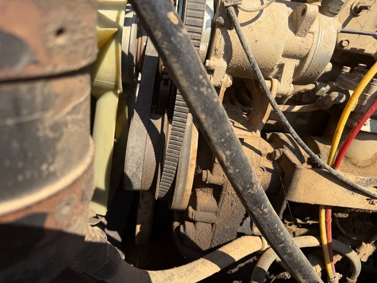 #52620-•-1990-whitegmc-wia-areo-series-sleeper-t/a-truck-tractor-4v1wdbjf3ln629984-inv#52620-image-55