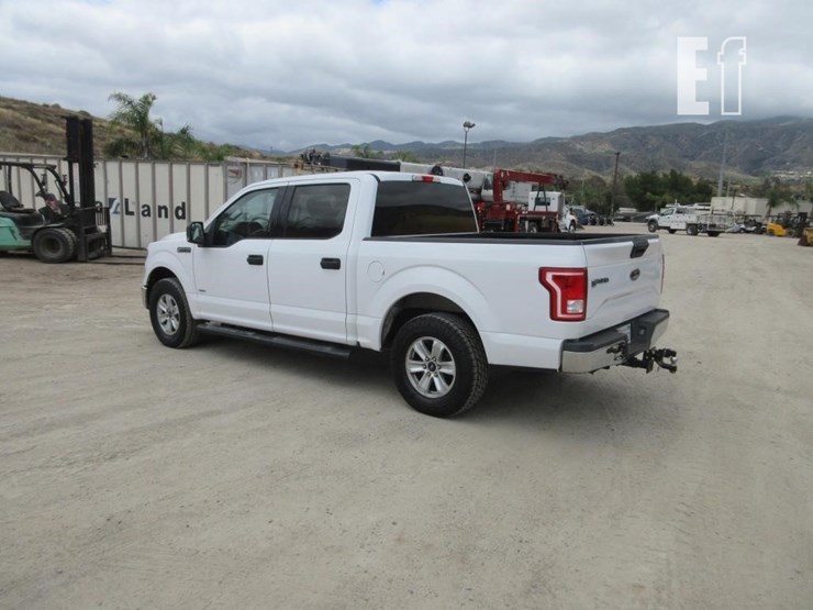 2017-ford-f150-xlt-image-4