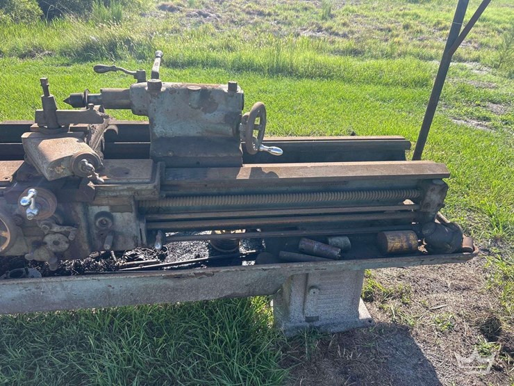 metal-lathe-image-8