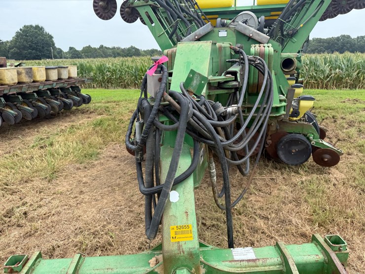 john-deere-1790-image-109