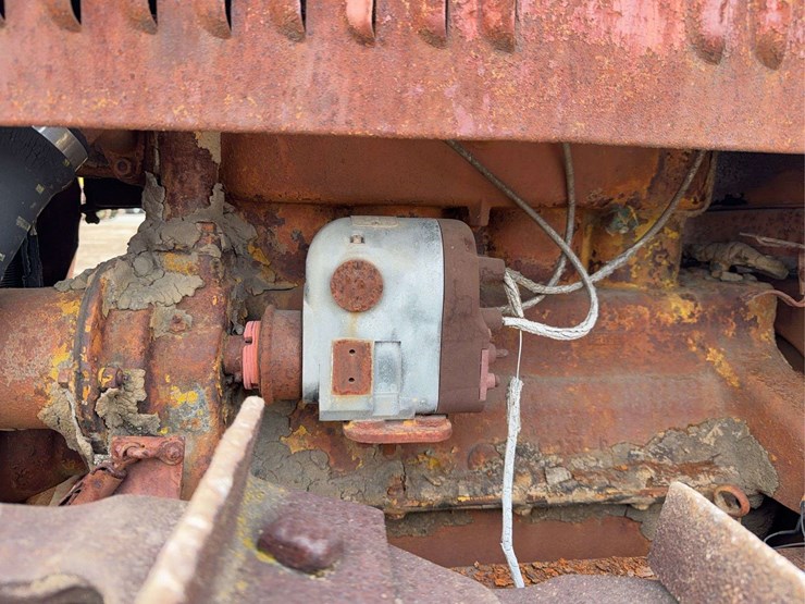 cletrac-crawler-image-22