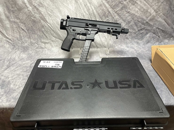 #10858-•-utas-usa-ut9-machine-,-9mm-luger-semi-auto-pistol,-sn:-ut-24a004984-image-1