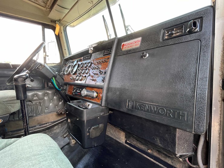 #2000-•-1999-kenworth-dump-truck-image-98