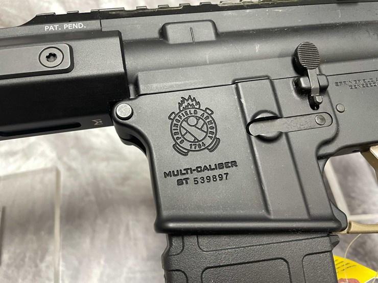 #10695-•-springfield-saint-victor-,-556-nato-semi-auto-rifle,-sn:-st539897-image-10