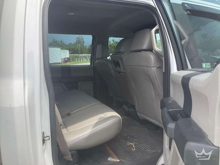 2017-ford-f250-image-27