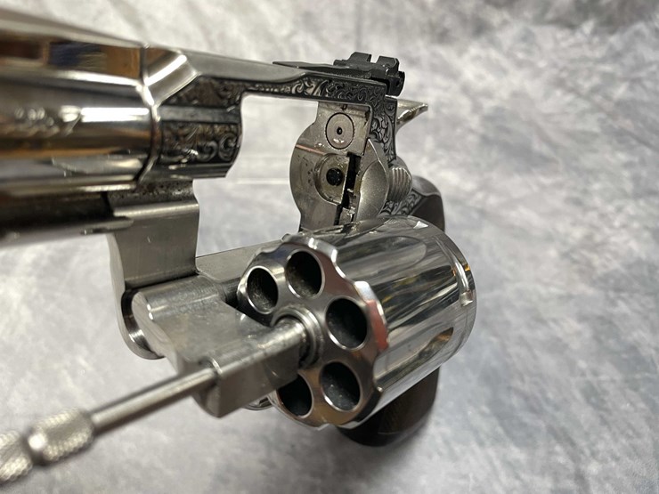 #10849-•-colt-python,-357-mag-revolver,-sn:-py283505-image-16