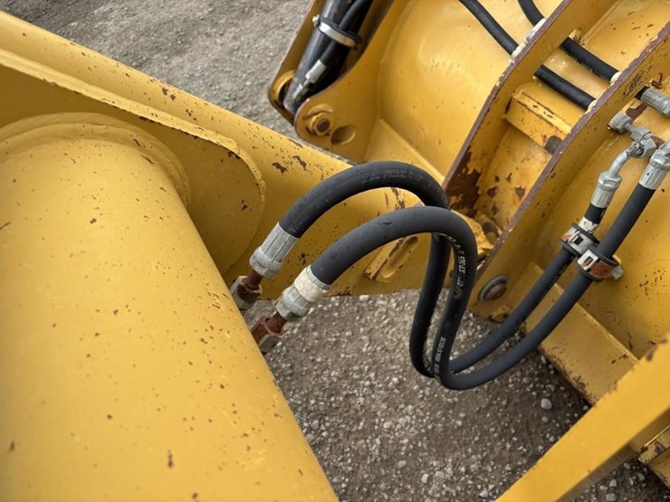 2007-caterpillar-414e-image-15
