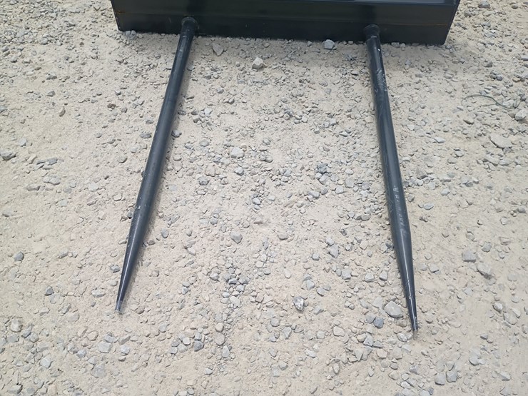 #l64-022-•-jct-bale-spear-skid-steer-attachment-image-5