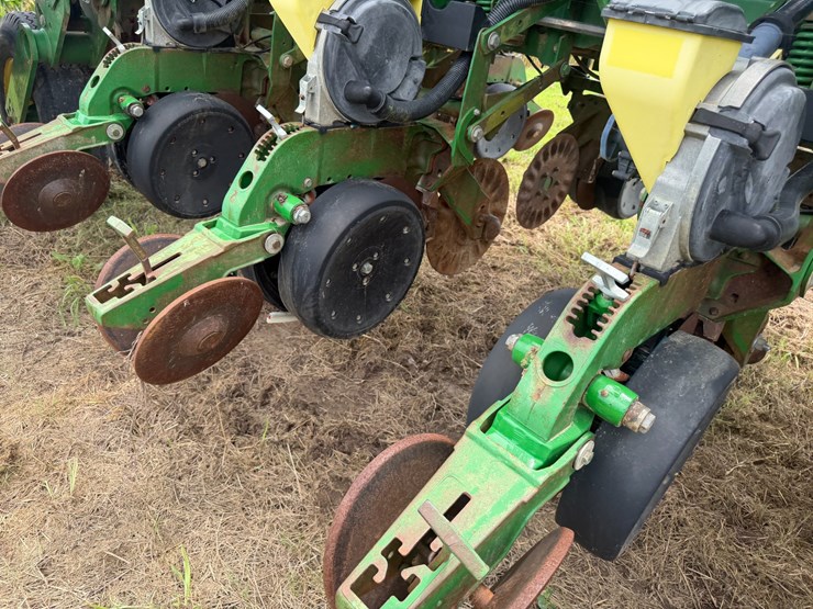 john-deere-1790-image-141