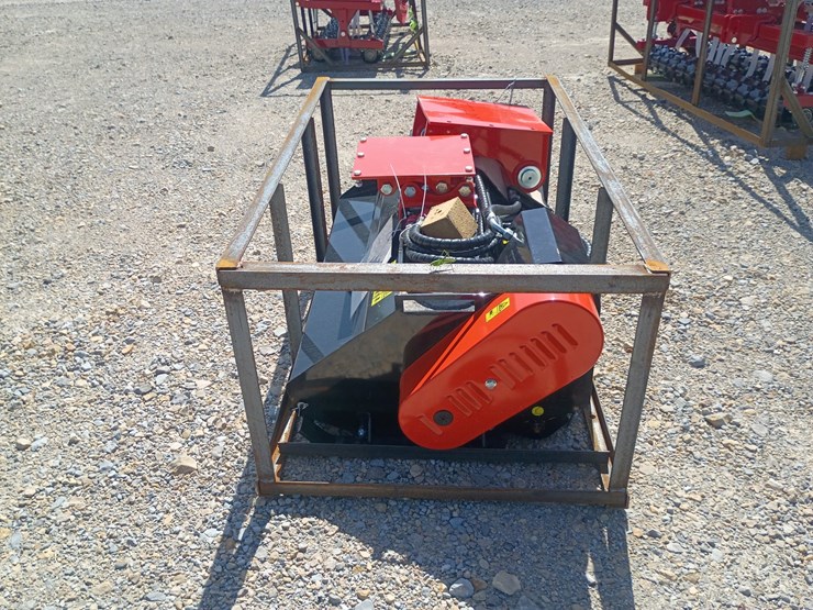 #l66-029-•-agt-flail-mower-excavator-attachment-image-3