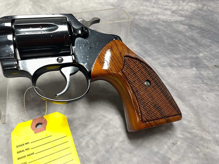 #10852-•-colt-detective-special-,-38-spl-revolver,-sn:-s35712-image-12