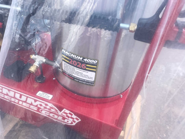 #2201-•-magnum-4000-gold-power-washer-image-10