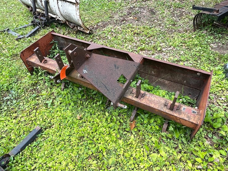 #6124-•-box-blade-tractor-attachment-image-1