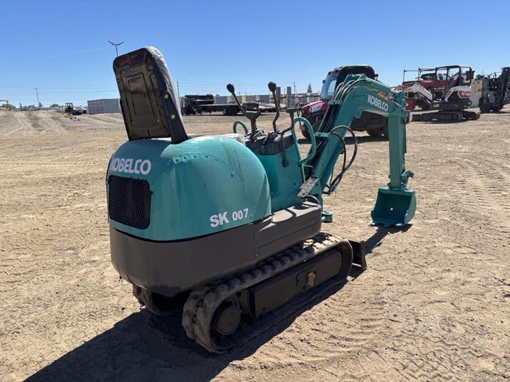 kobelco-sk007-image-3