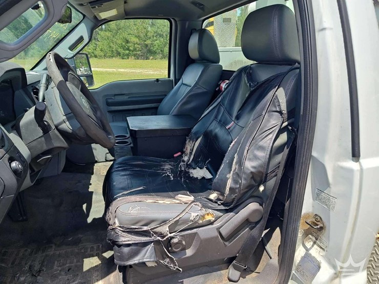 2013-ford-f450-image-45