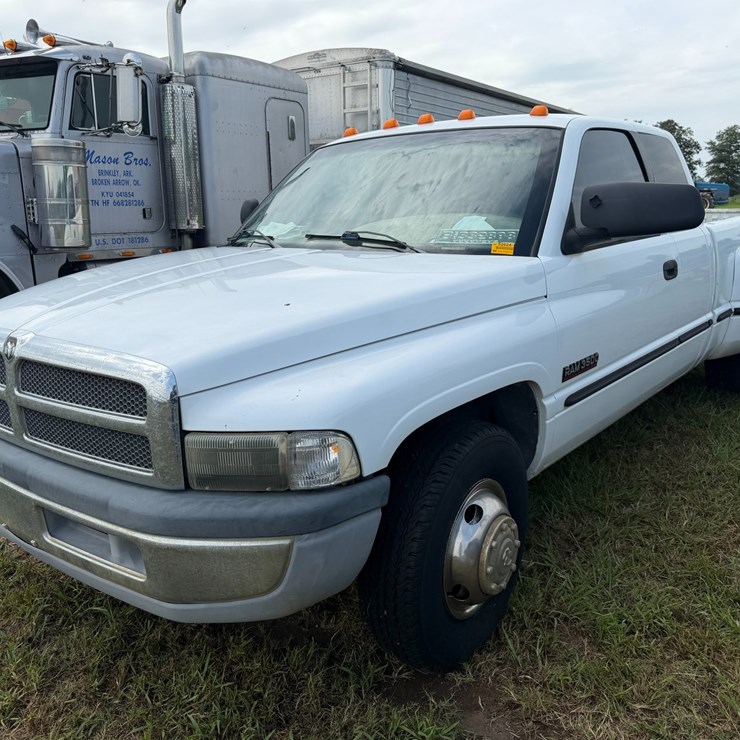 1998 DODGE RAM 3500