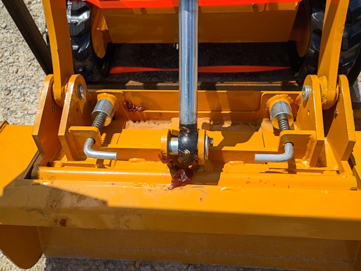 #l65-026-•-2026-sdll30-mini-skid-steer-image-18