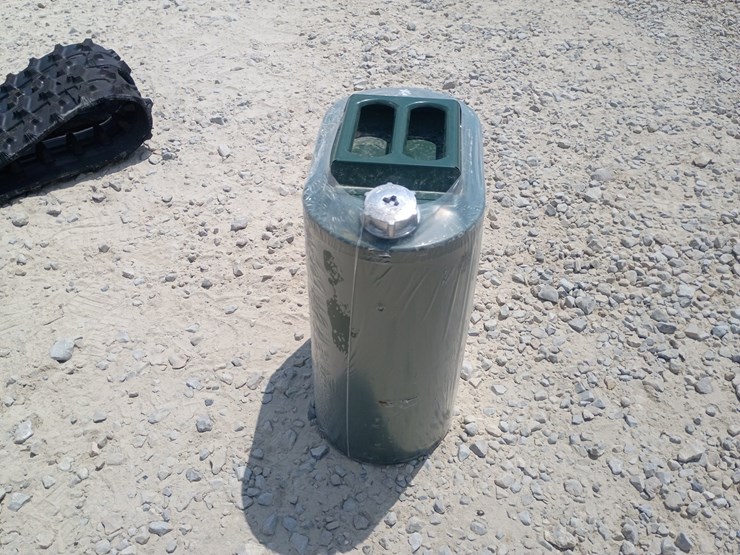 #l63-058-•-fuel-tank-image-4