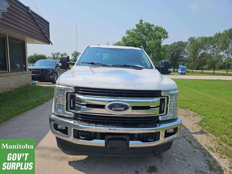 2017-ford-f250-image-3