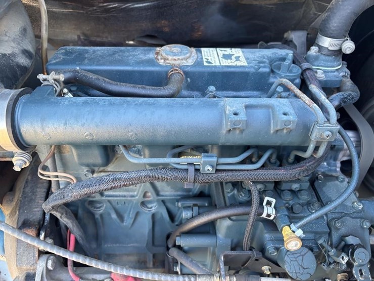 2004-bobcat-331g-image-44