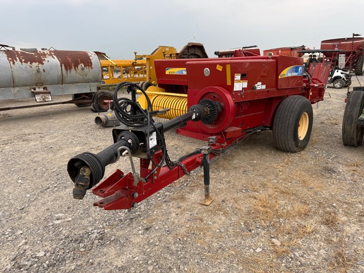2017-new-holland-bc5070-image-2