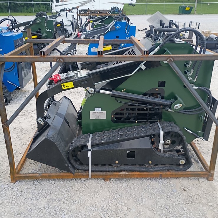 #L63-015 • 2026 ZJG 380 Mini Skid Steer