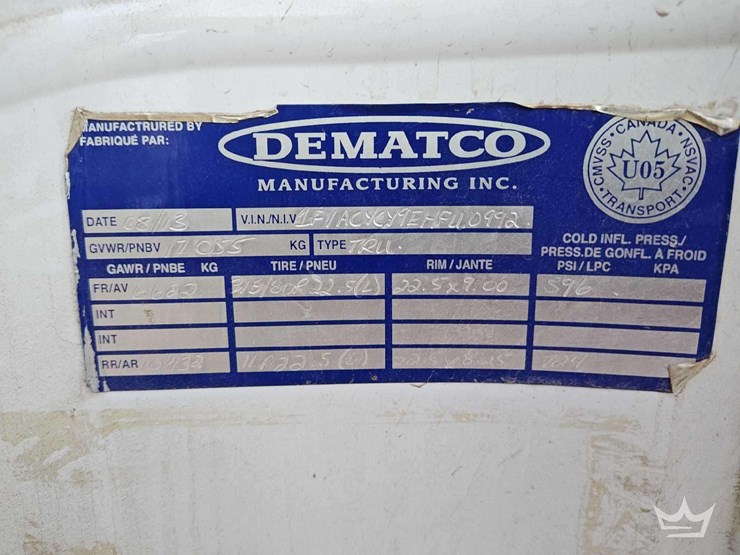 2014-freightliner-m2-106-image-49