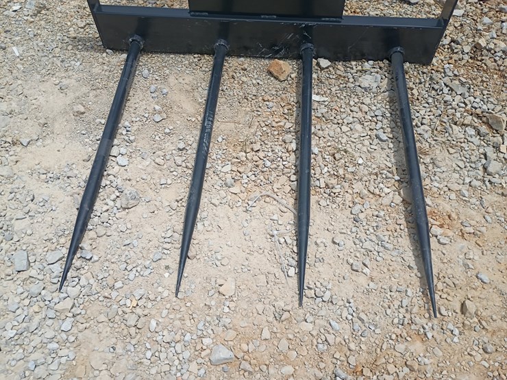 #l64-075-•-jct-bale-spike-skid-steer-attachment-image-5