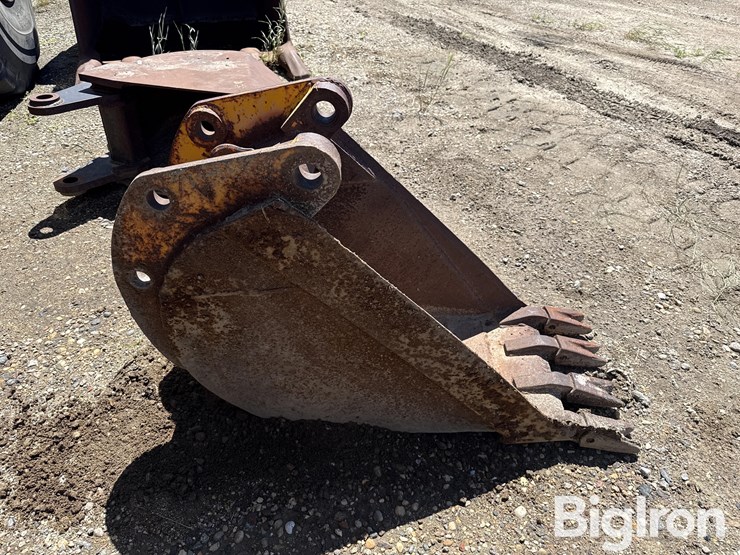 420-backhoe-bucket-image-4