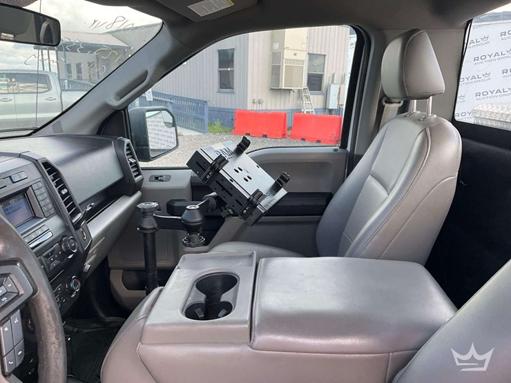2018-ford-f150-image-16