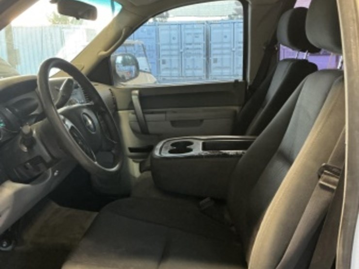 2013-chevrolet-silverado-2500hd-image-20