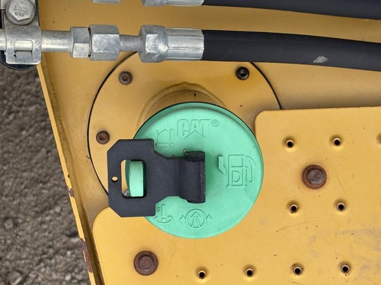 2007-caterpillar-414e-image-48